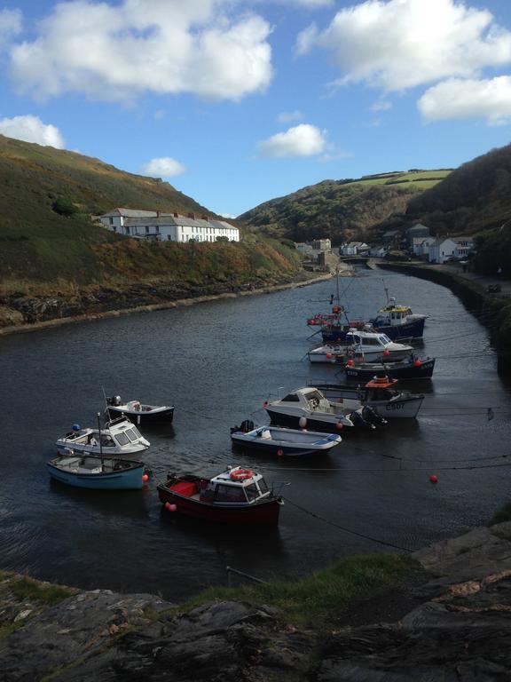 Hotel The Old Coach House Boscastle Exterior foto